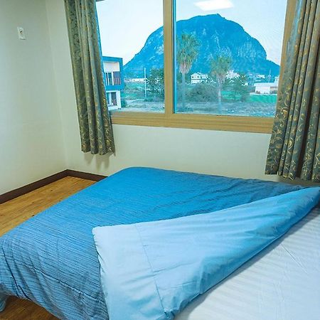 Shall Story Resort Seogwipo Bagian luar foto
