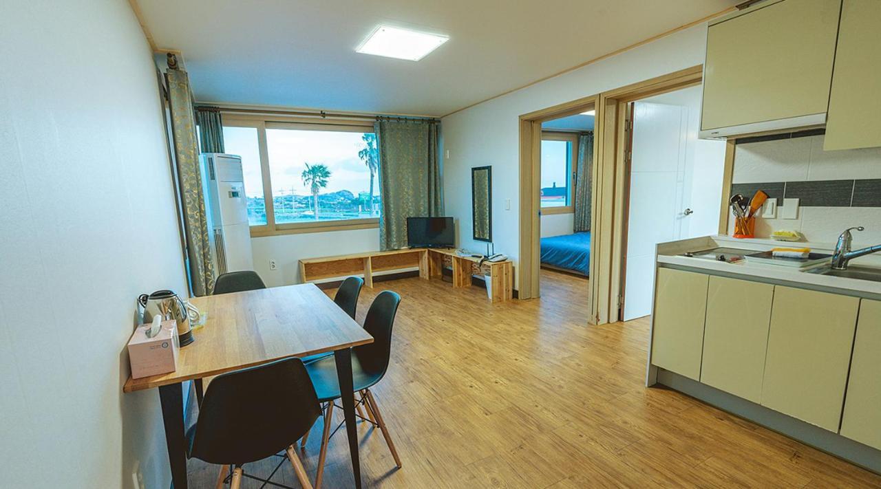 Shall Story Resort Seogwipo Bagian luar foto